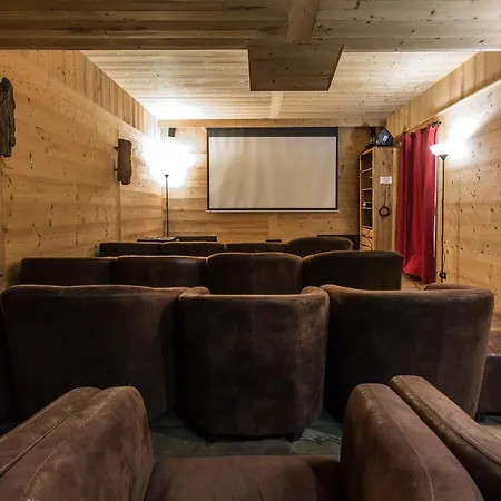 Les Rives D'argentiere Chalet *