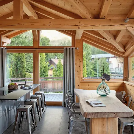 Les Rives D'argentiere Chalet *
