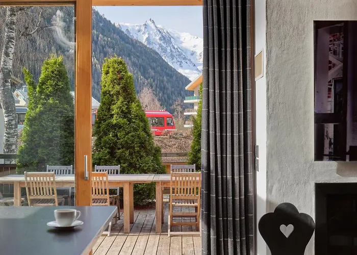 Les Rives D'argentiere Chalet *